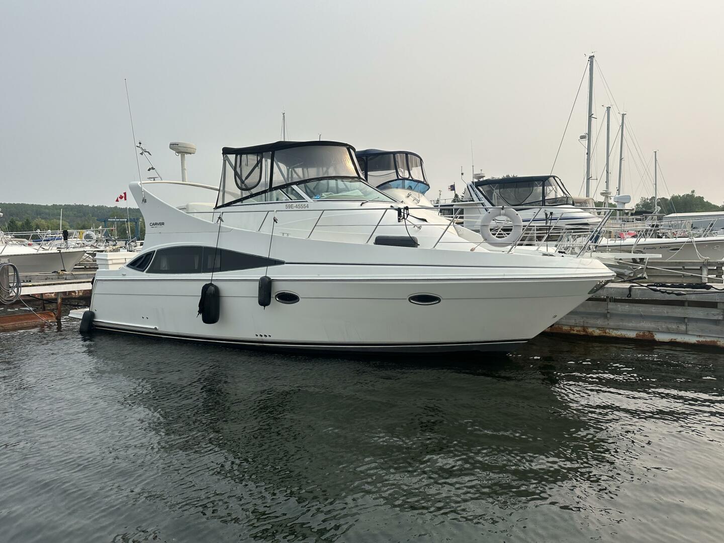 36ft Carver Yacht For Sale