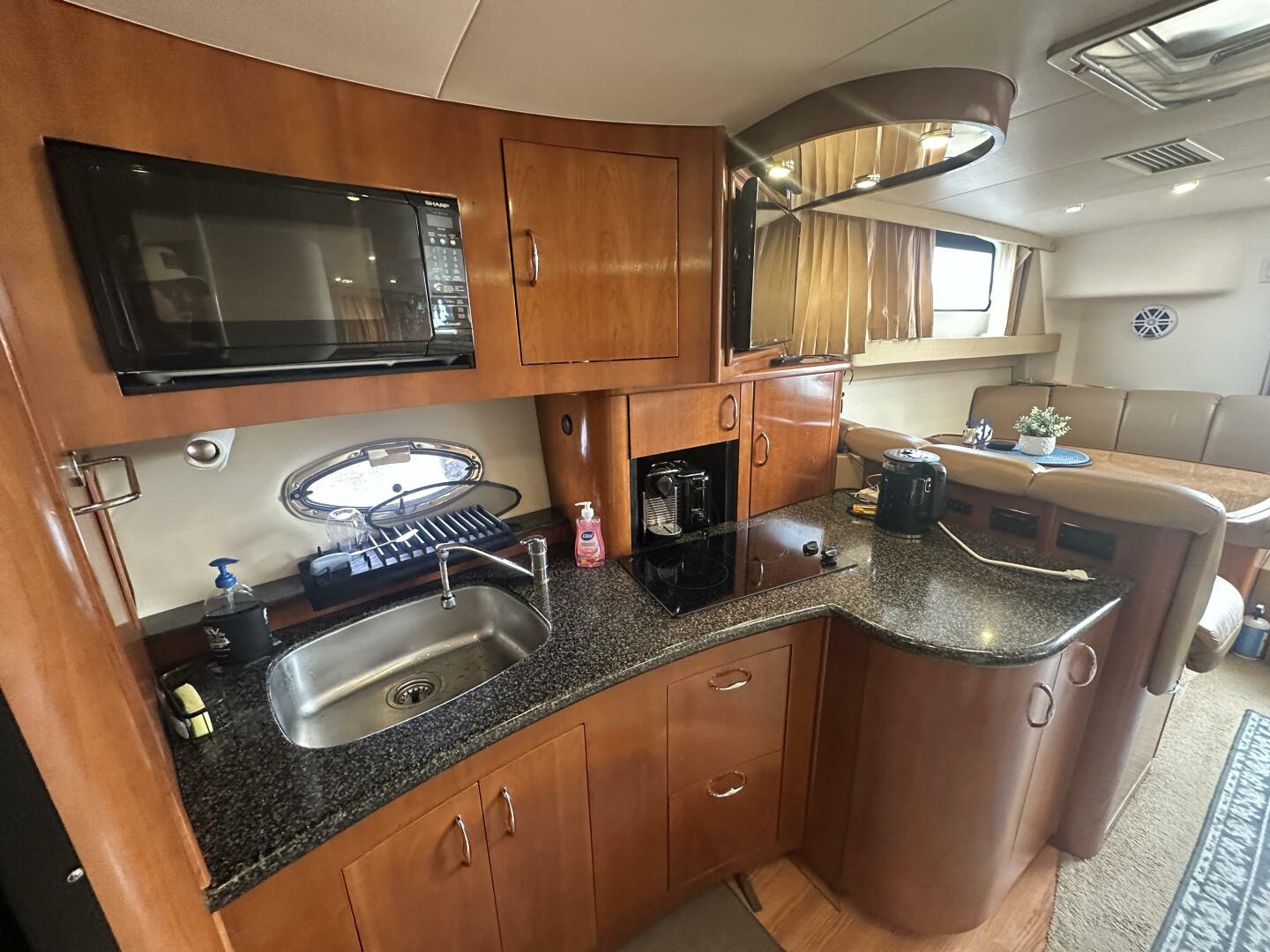 36ft Carver Yacht For Sale