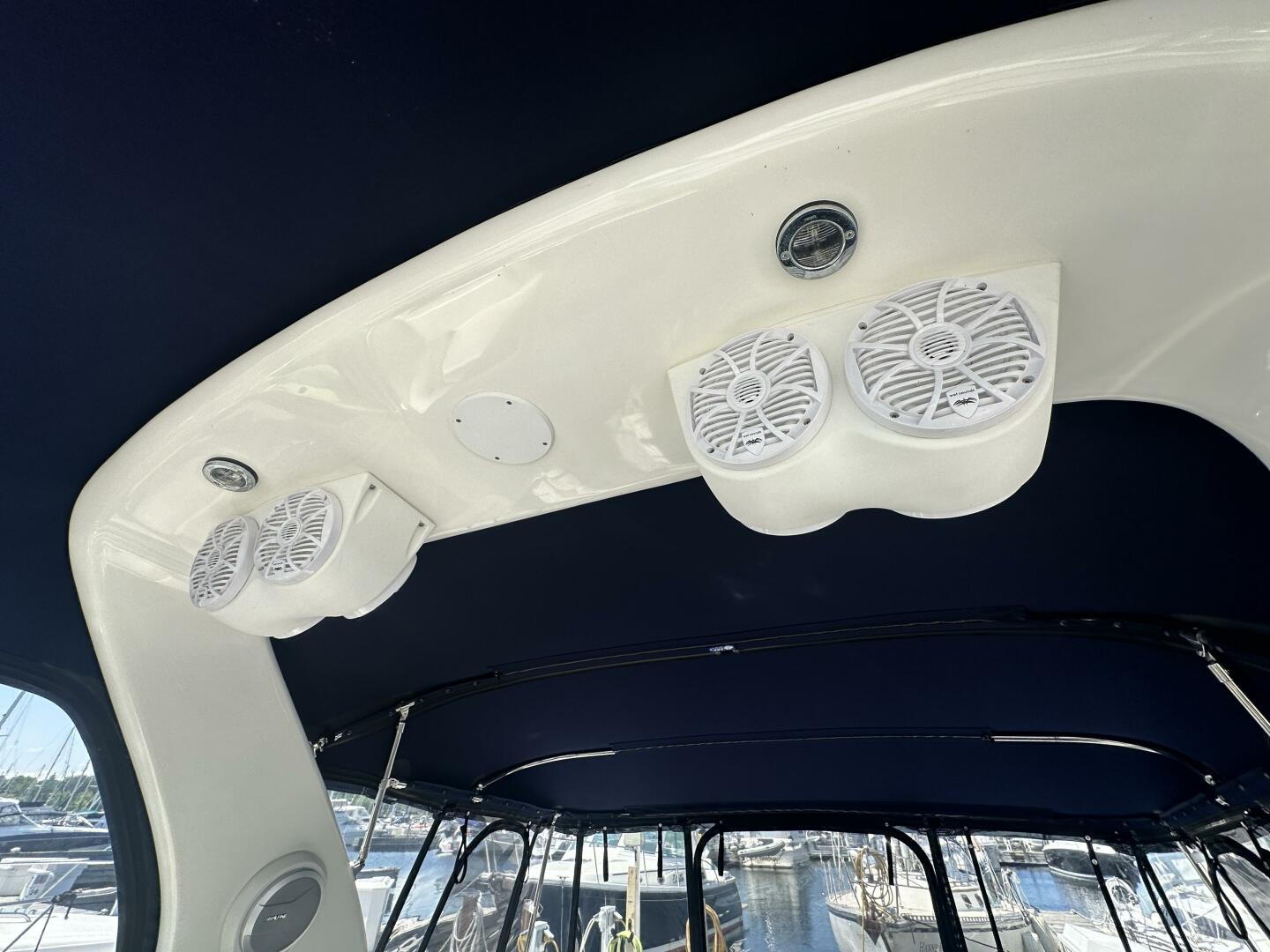 Liquid Therapy 32ft Sea Ray Yacht For Sale