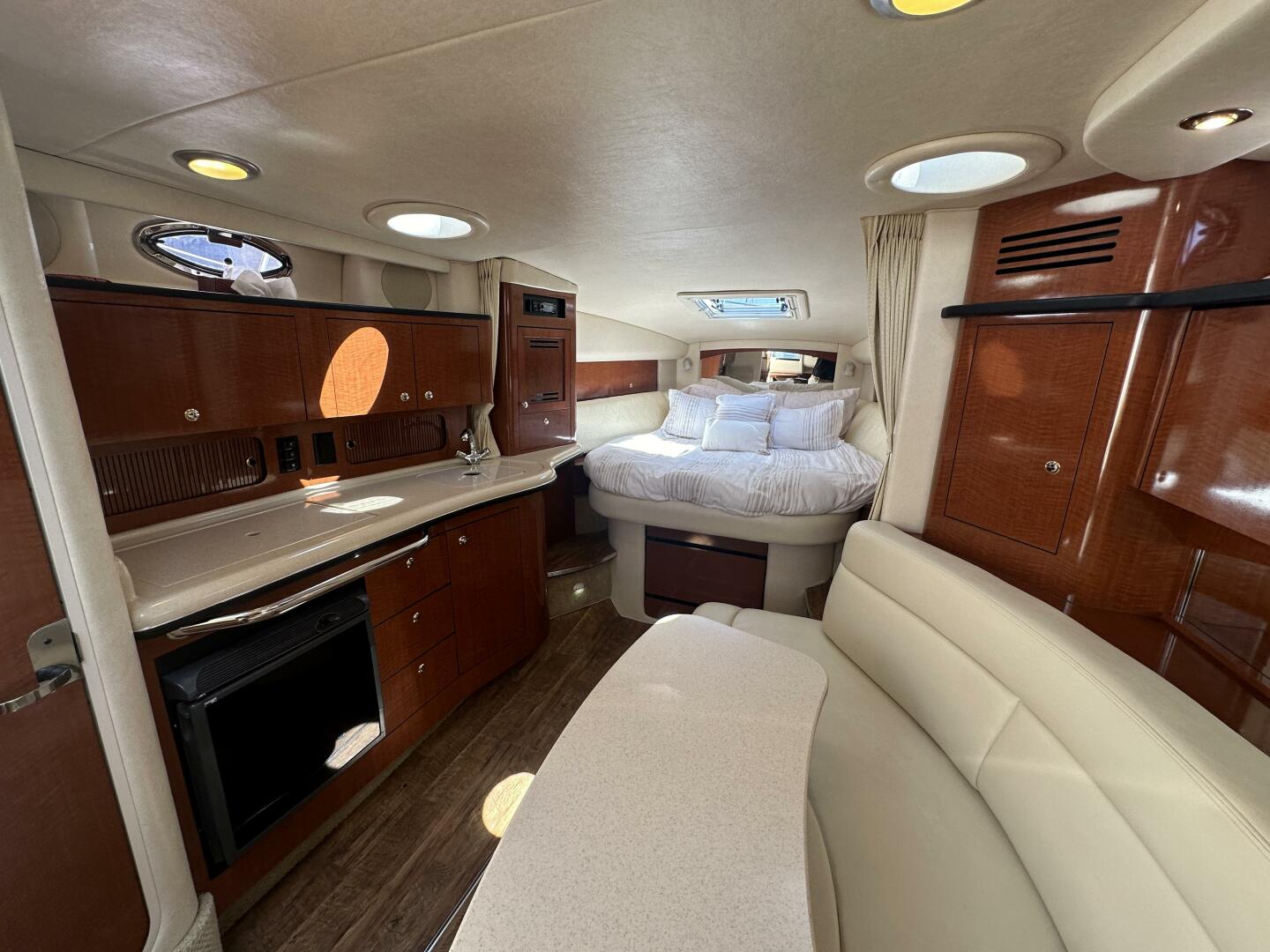 Liquid Therapy 32ft Sea Ray Yacht For Sale