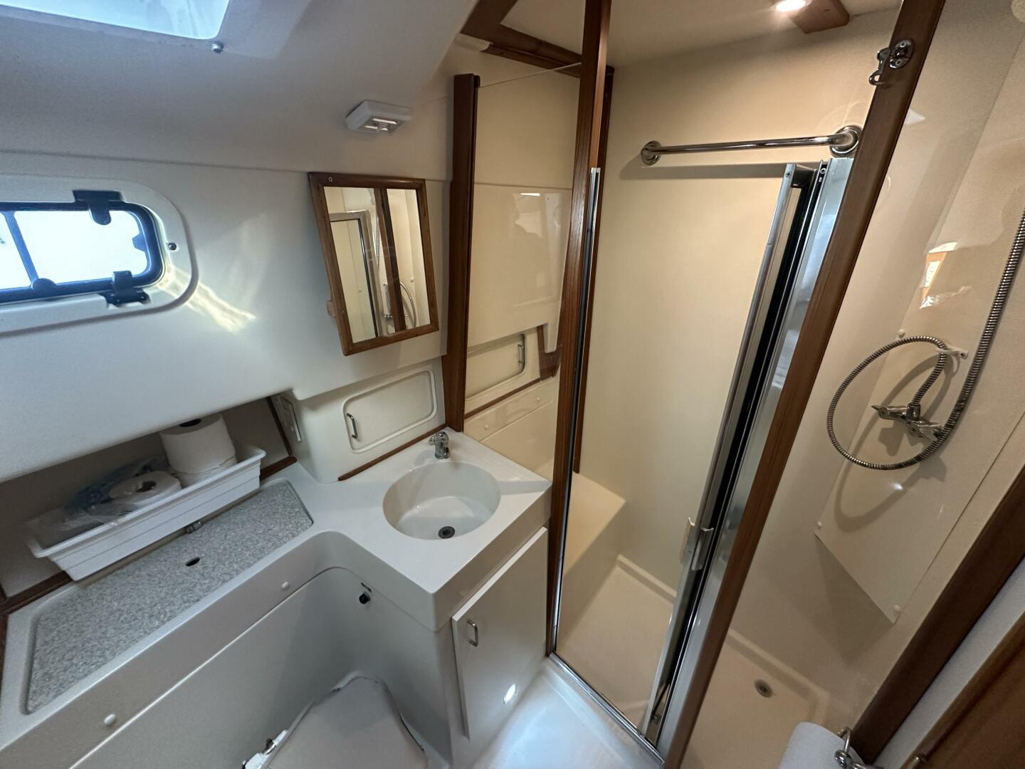 LUCKY DOG 39ft Mainship Yacht For Sale