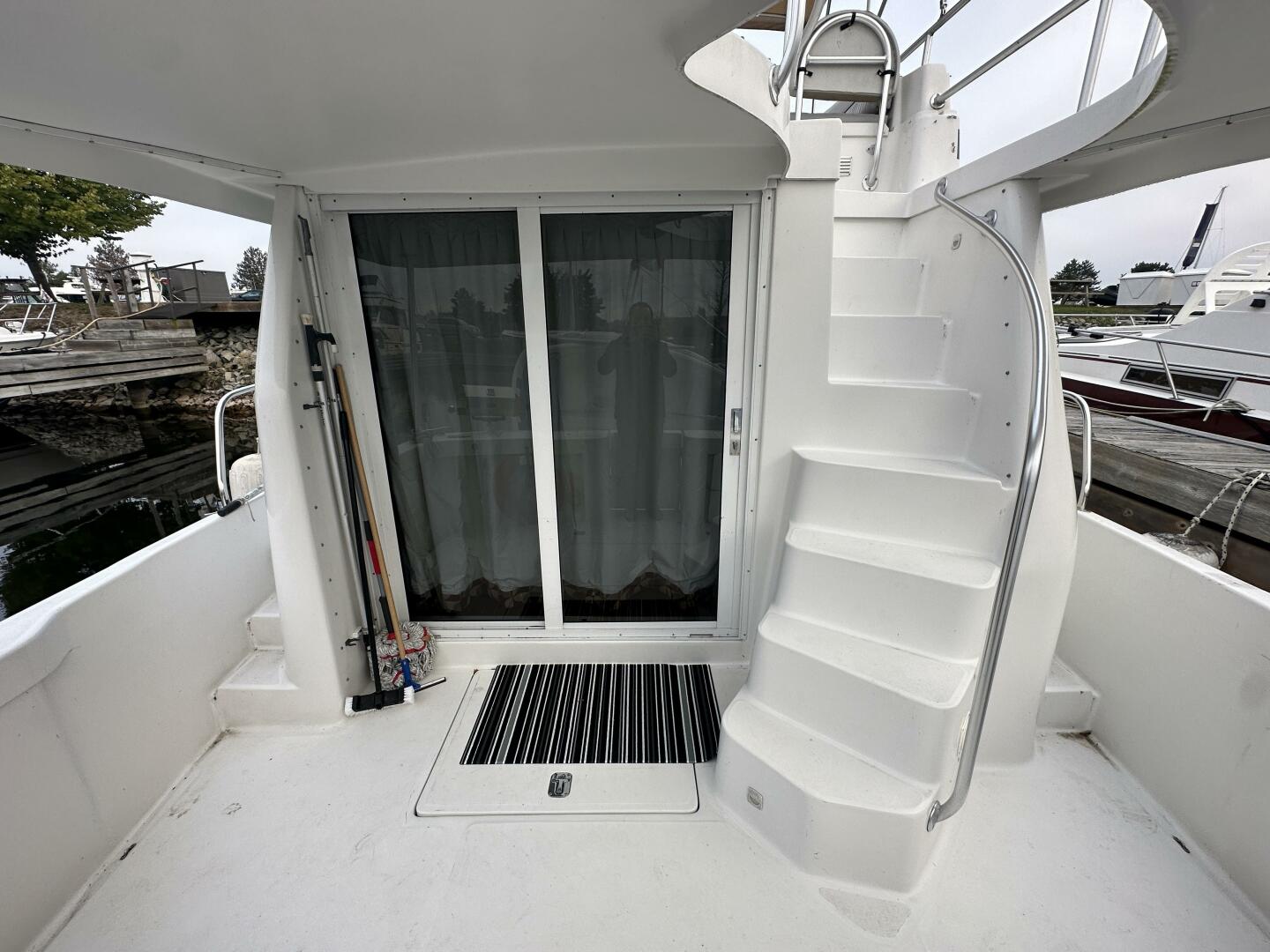LUCKY DOG 39ft Mainship Yacht For Sale