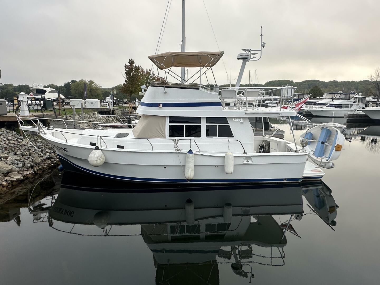 LUCKY DOG 39ft Mainship Yacht For Sale