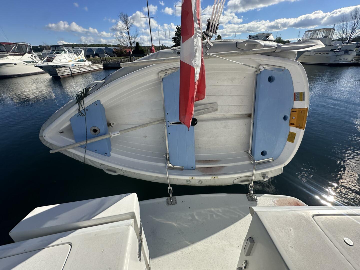 LUCKY DOG 39ft Mainship Yacht For Sale