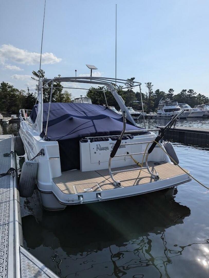 32ft Four Winns Yacht For Sale