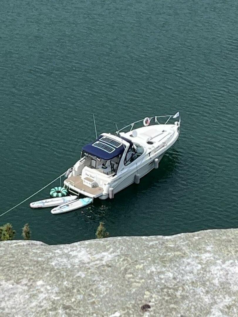 32ft Four Winns Yacht For Sale