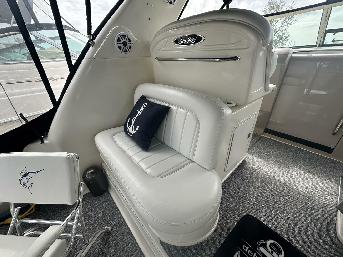 34ft Sea Ray Yacht For Sale