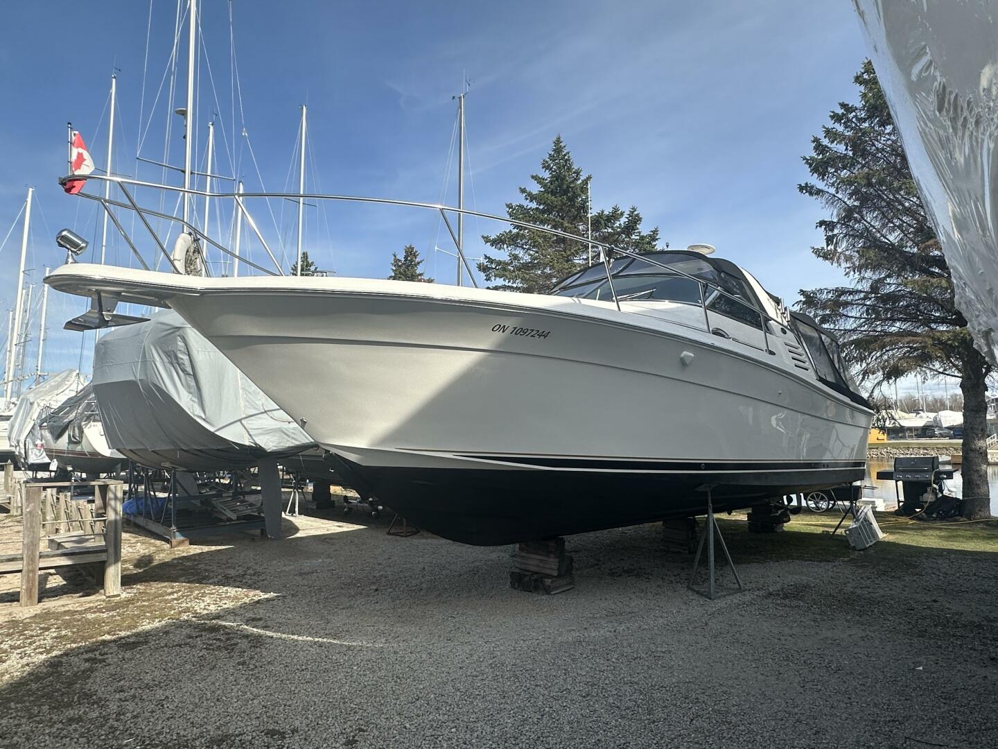 34ft Sea Ray Yacht For Sale