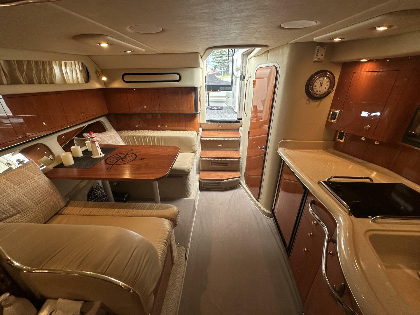 34ft Sea Ray Yacht For Sale
