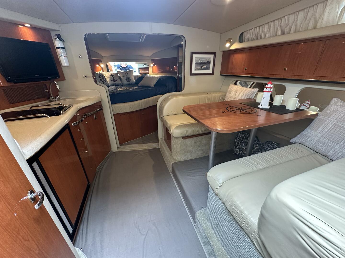 34ft Sea Ray Yacht For Sale