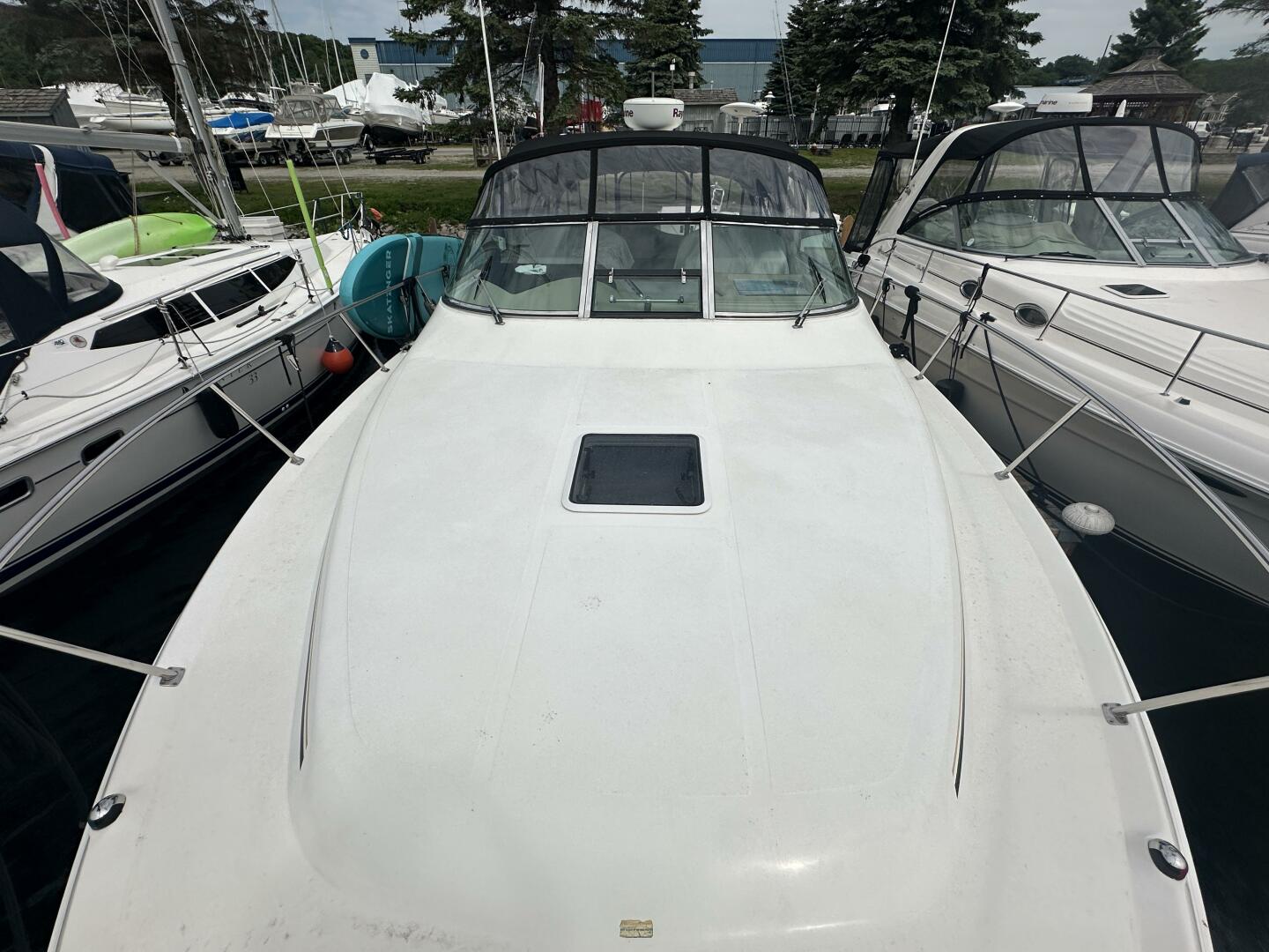 34ft Sea Ray Yacht For Sale