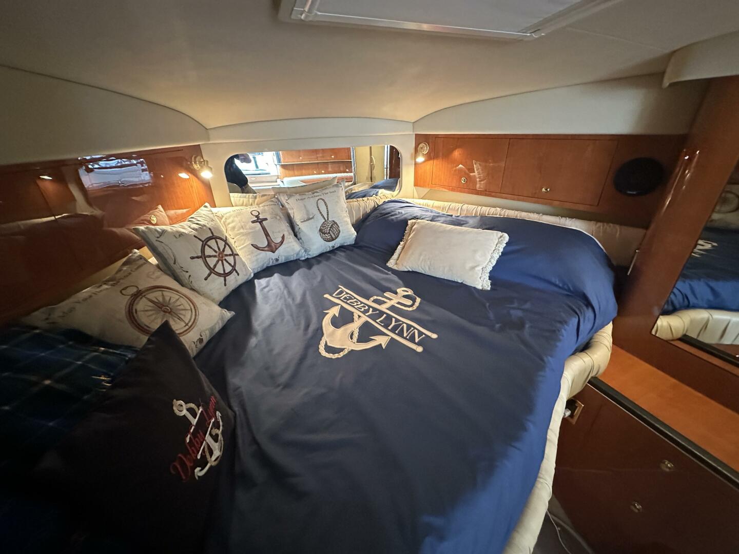 34ft Sea Ray Yacht For Sale