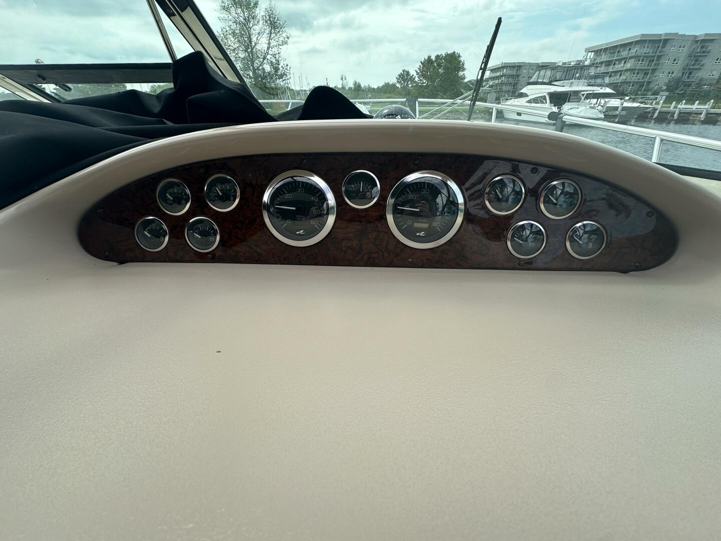 34ft Sea Ray Yacht For Sale
