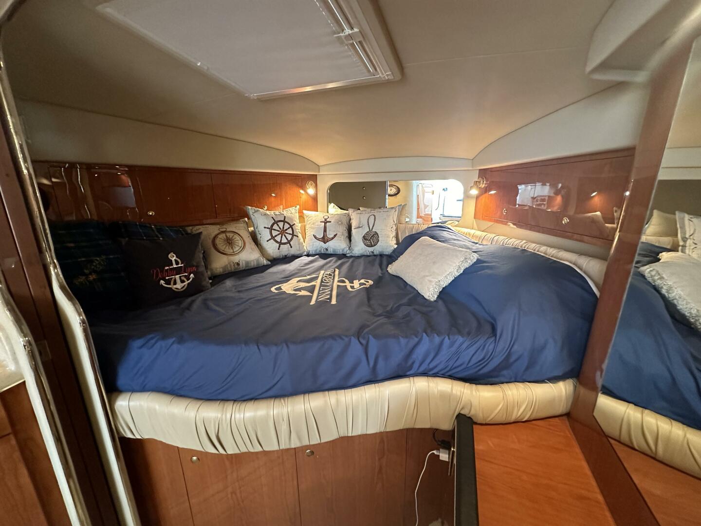34ft Sea Ray Yacht For Sale