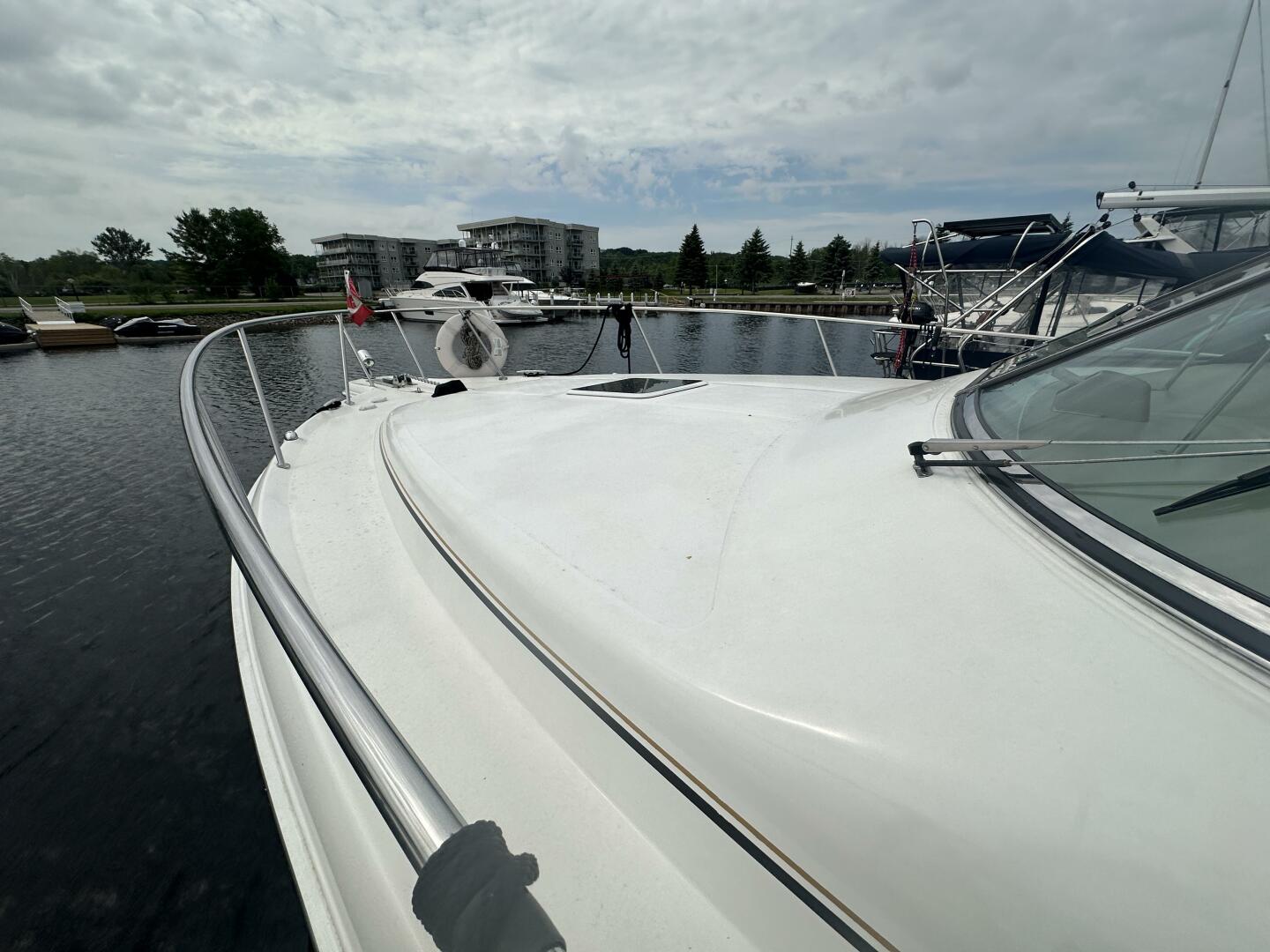 34ft Sea Ray Yacht For Sale