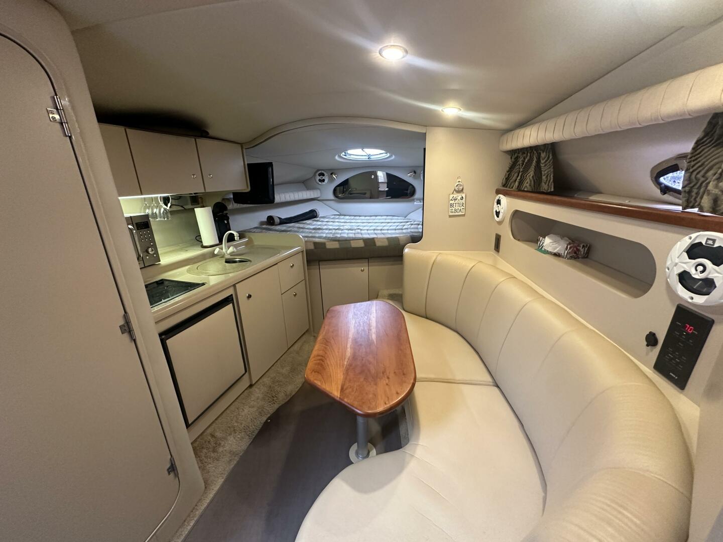 30ft Cruisers Yachts Yacht For Sale