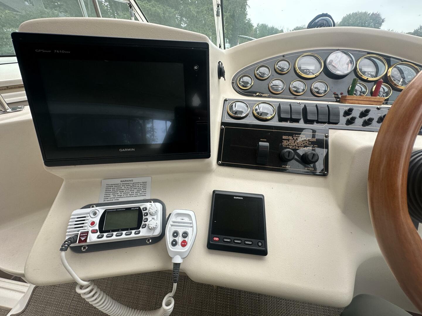 30ft Cruisers Yachts Yacht For Sale