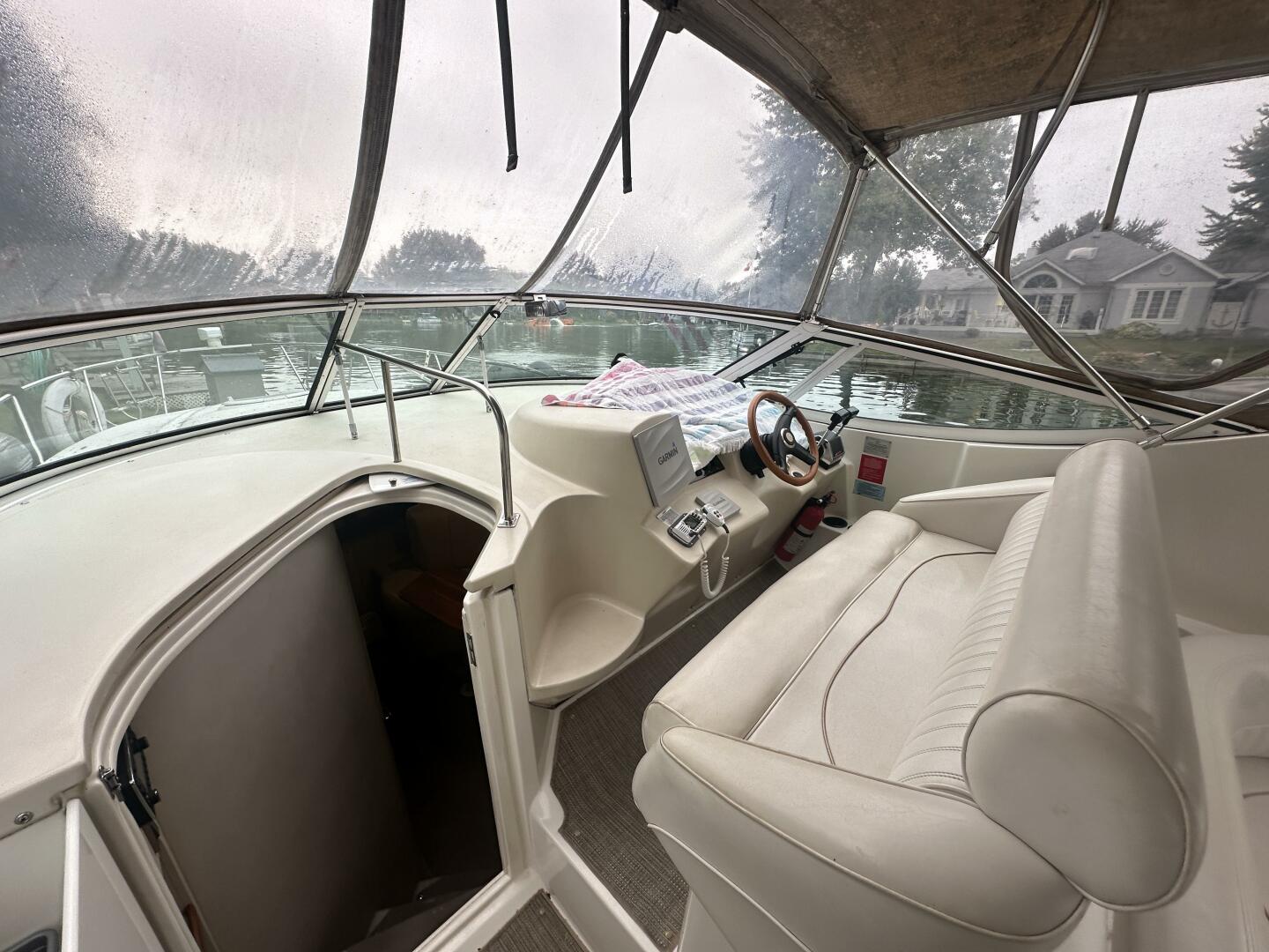 30ft Cruisers Yachts Yacht For Sale