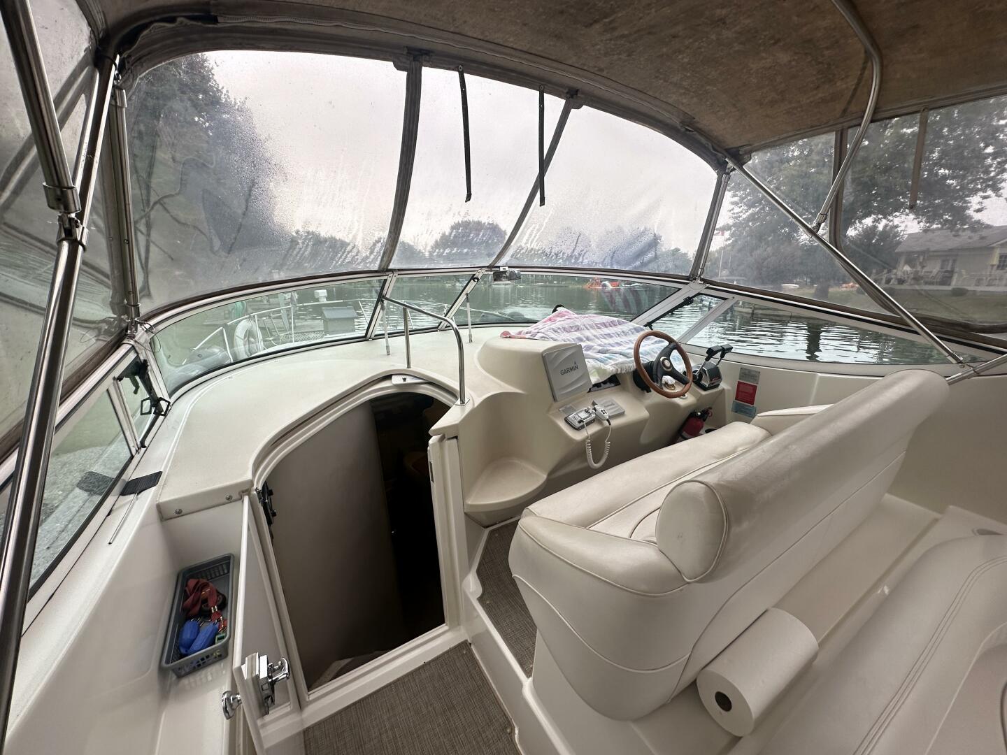 30ft Cruisers Yachts Yacht For Sale