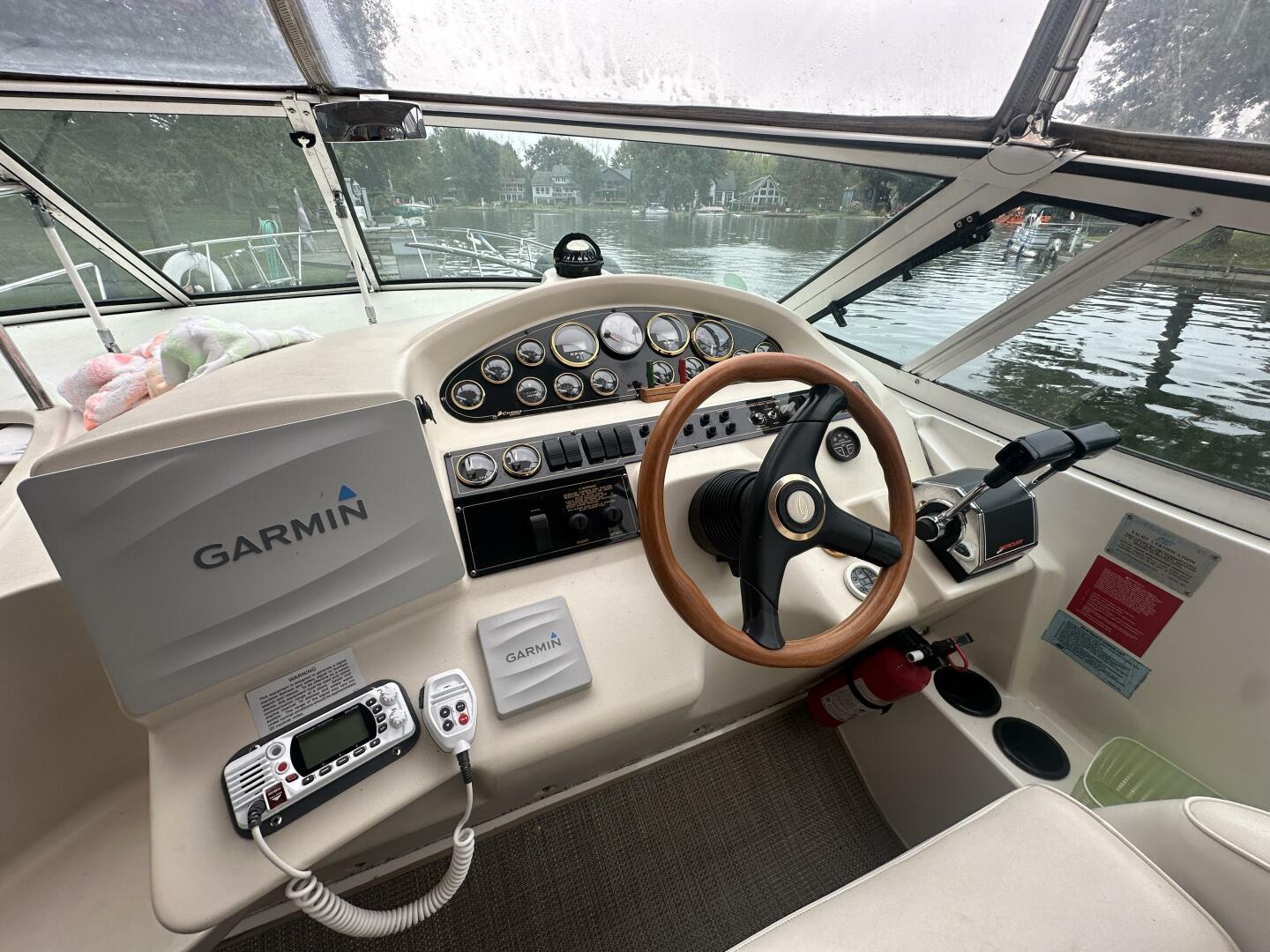 30ft Cruisers Yachts Yacht For Sale