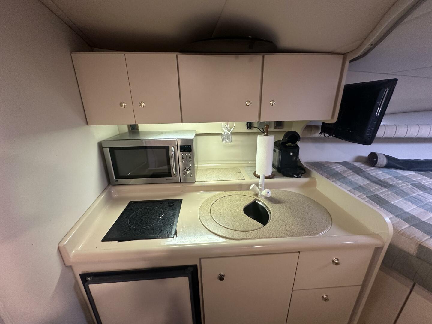 30ft Cruisers Yachts Yacht For Sale