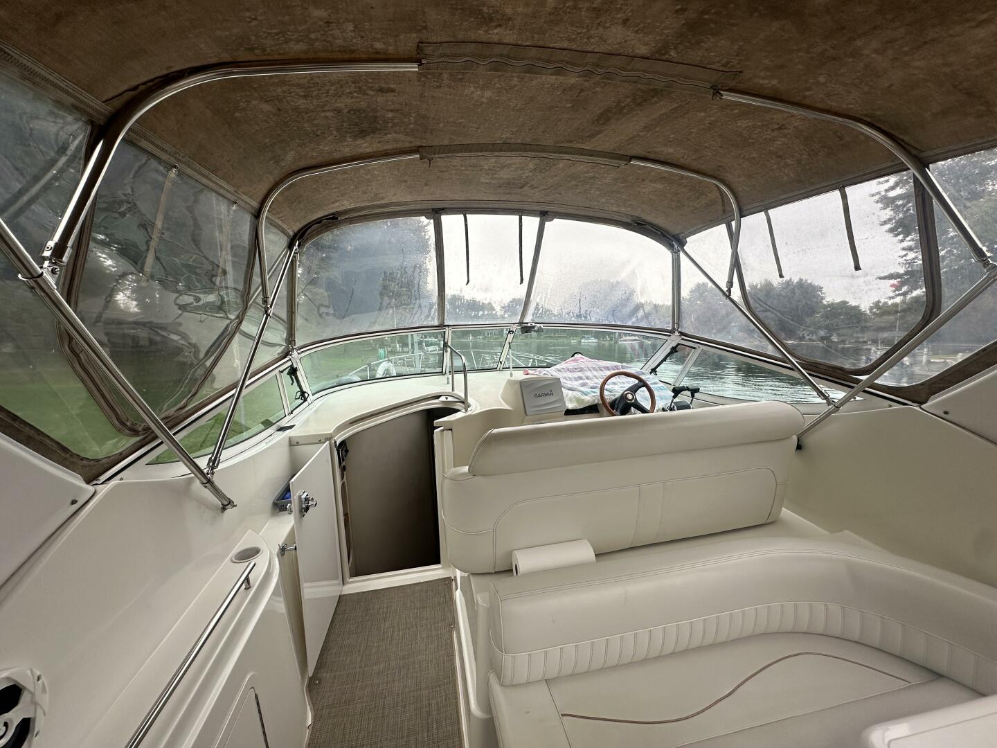 30ft Cruisers Yachts Yacht For Sale