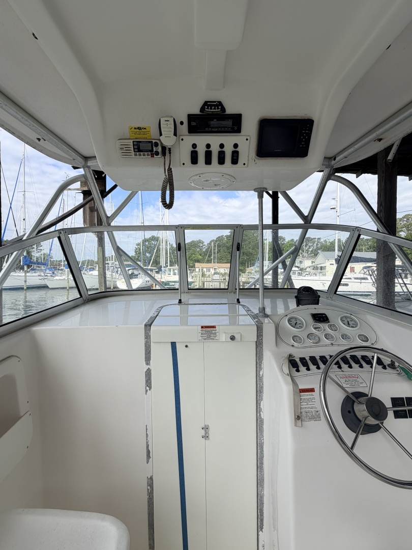 25ft Baha Cruisers Yacht For Sale