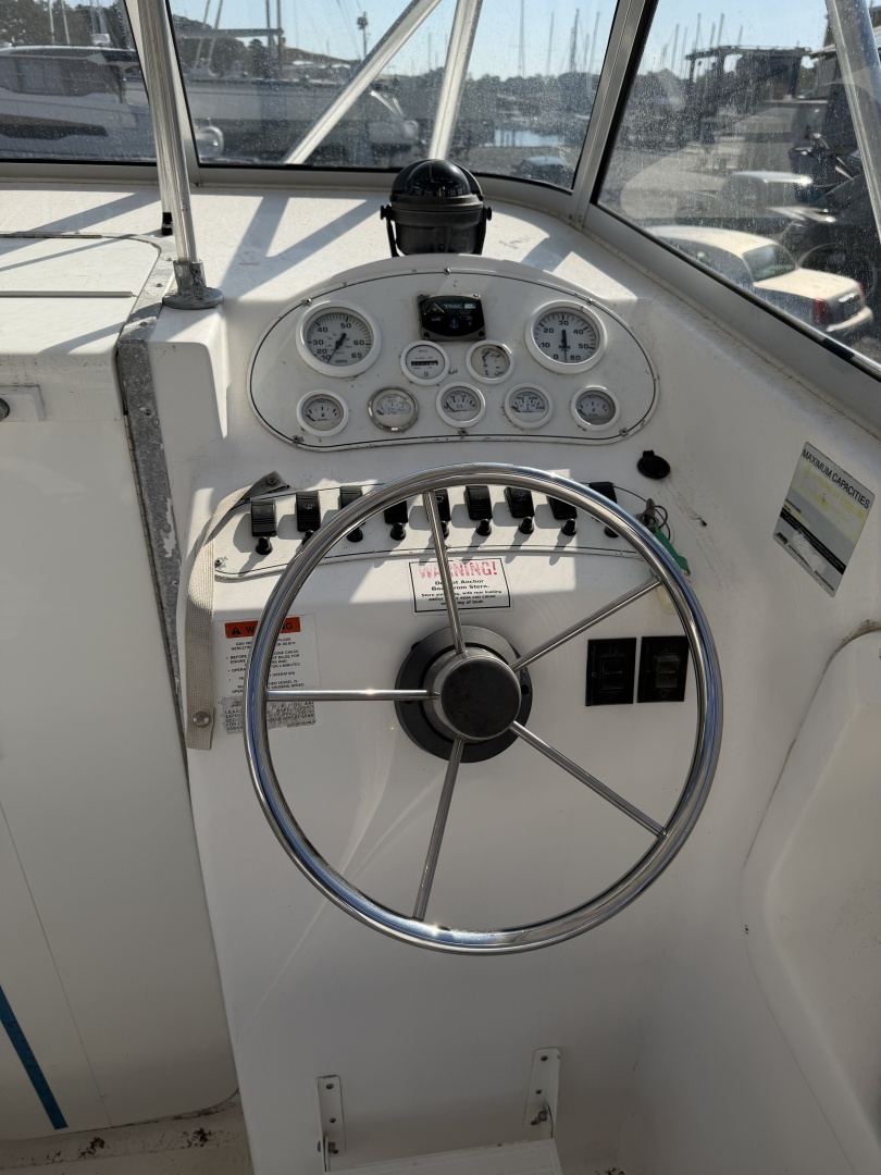 2005 Baha Cruisers 257 WAC