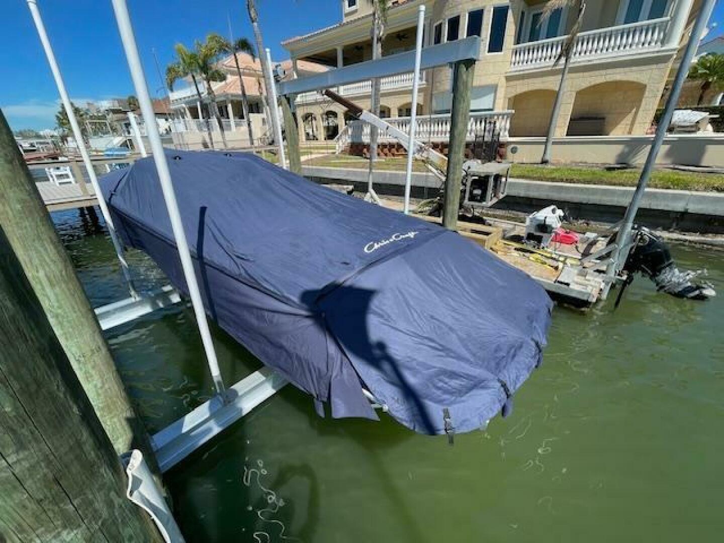 25ft Chris Craft Yacht For Sale