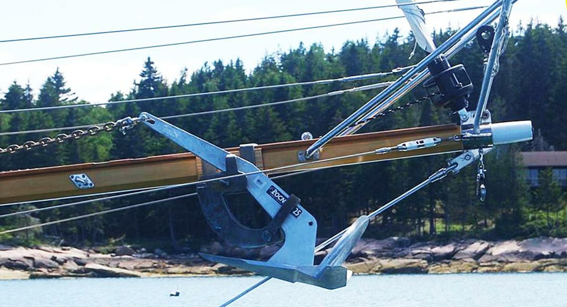 JOLIE BRISE 28ft Sam L  Morse Yacht For Sale