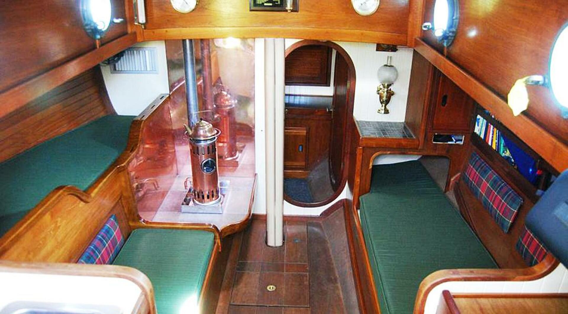 JOLIE BRISE 28ft Sam L  Morse Yacht For Sale