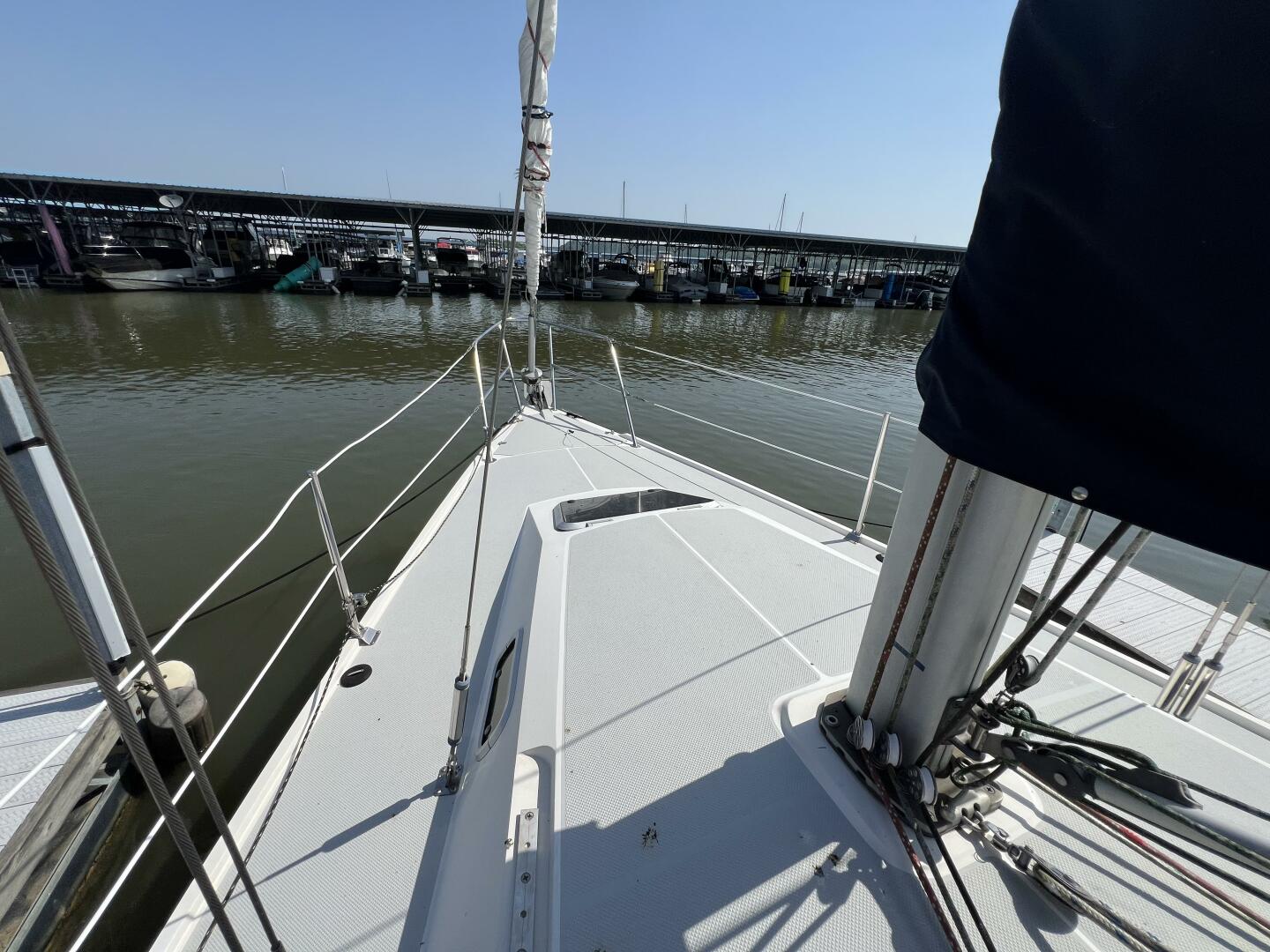 HAUNTED by WATER 32ft Catalina Yacht For Sale