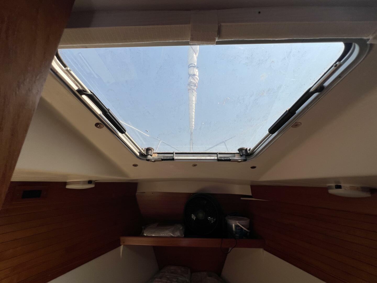 HAUNTED by WATER 32ft Catalina Yacht For Sale
