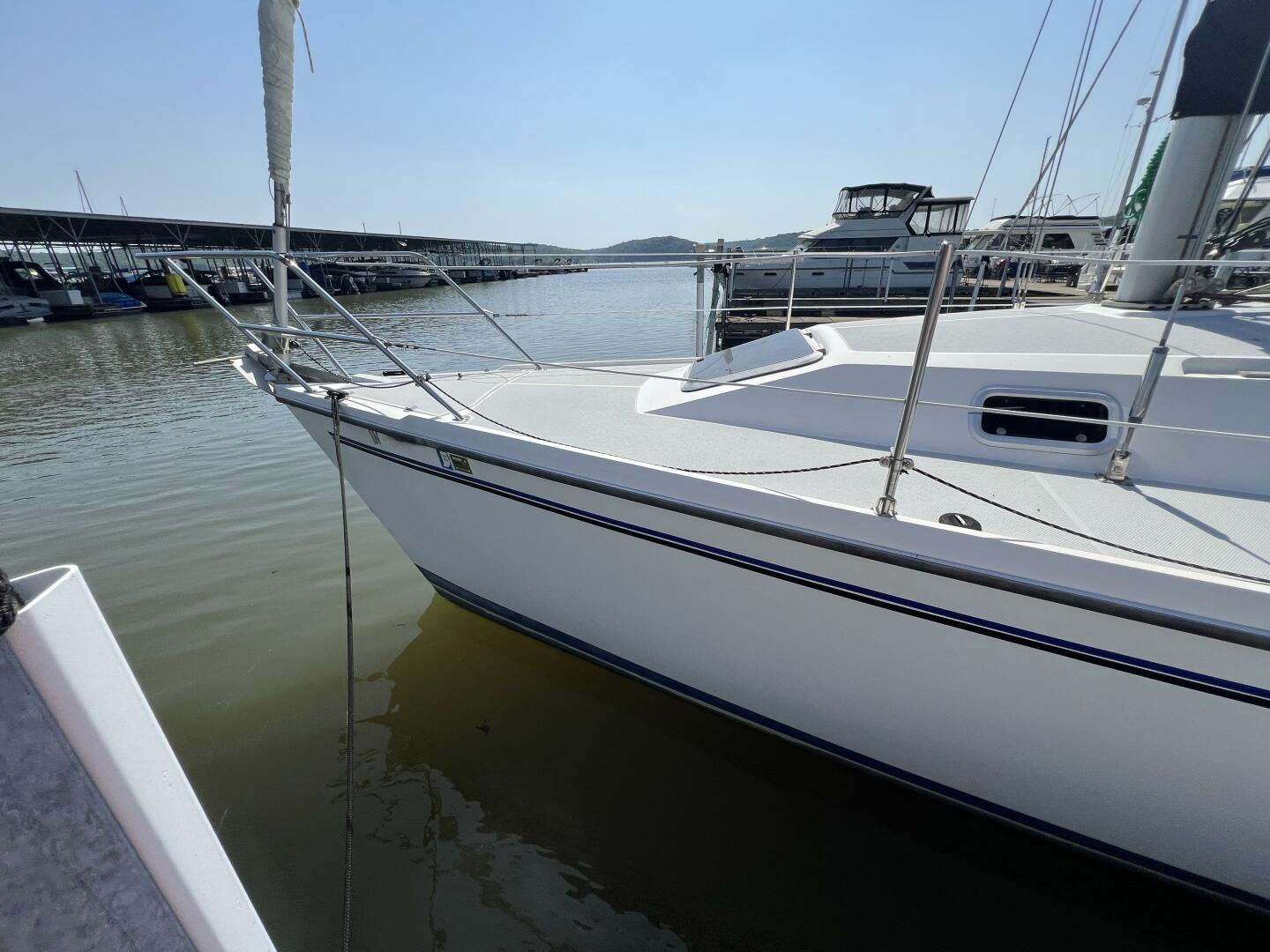 HAUNTED by WATER 32ft Catalina Yacht For Sale