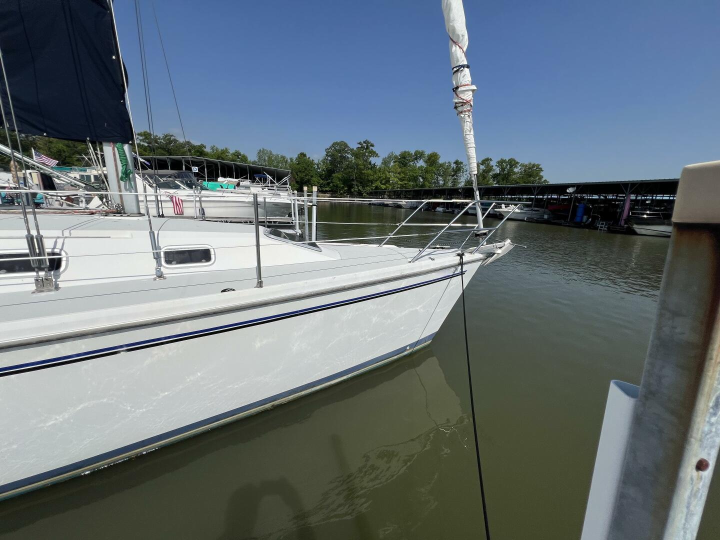 HAUNTED by WATER 32ft Catalina Yacht For Sale