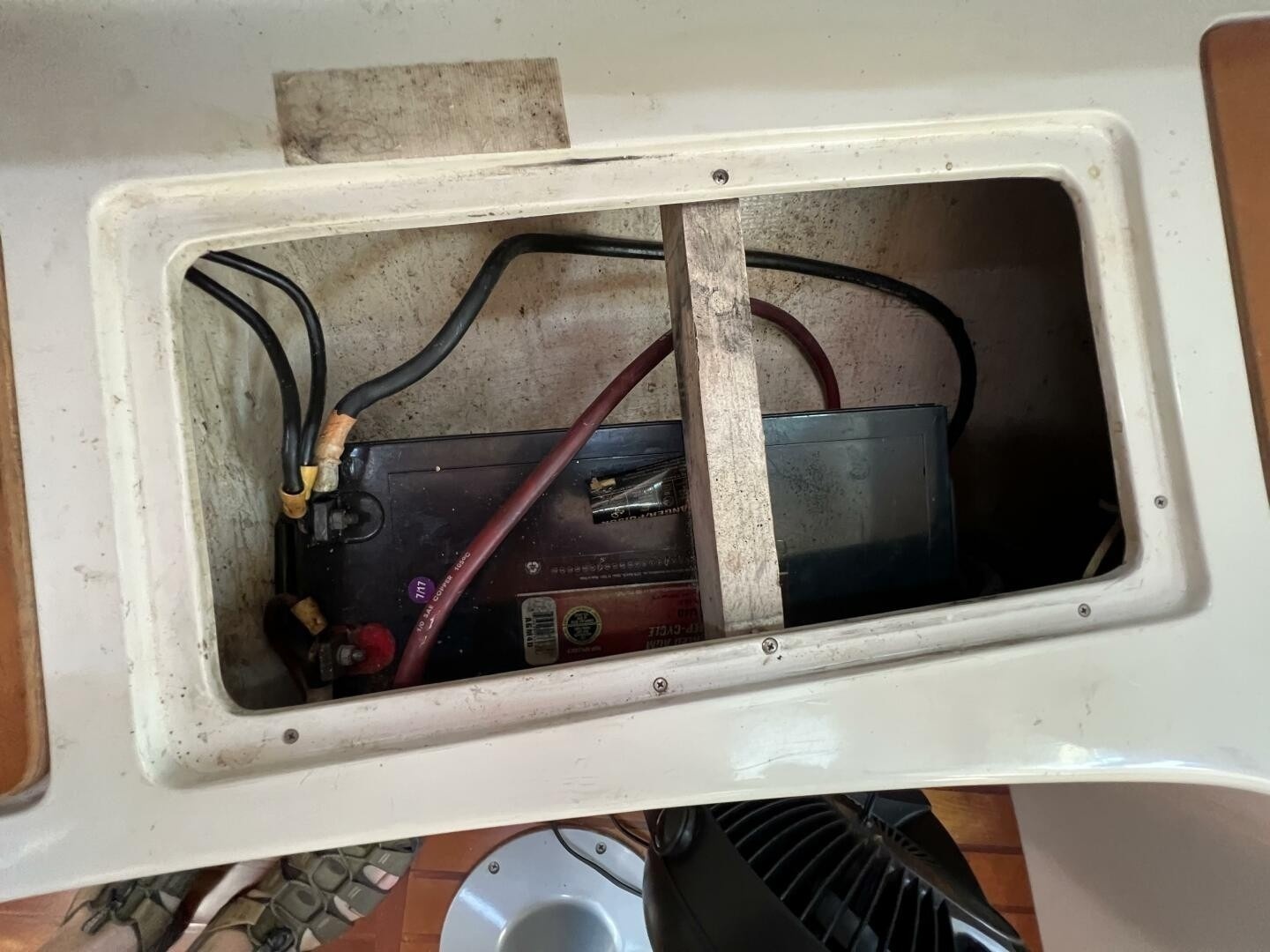 HAUNTED by WATER 32ft Catalina Yacht For Sale HAUNTED by WATER 32ft Catalina Yacht For Sale
