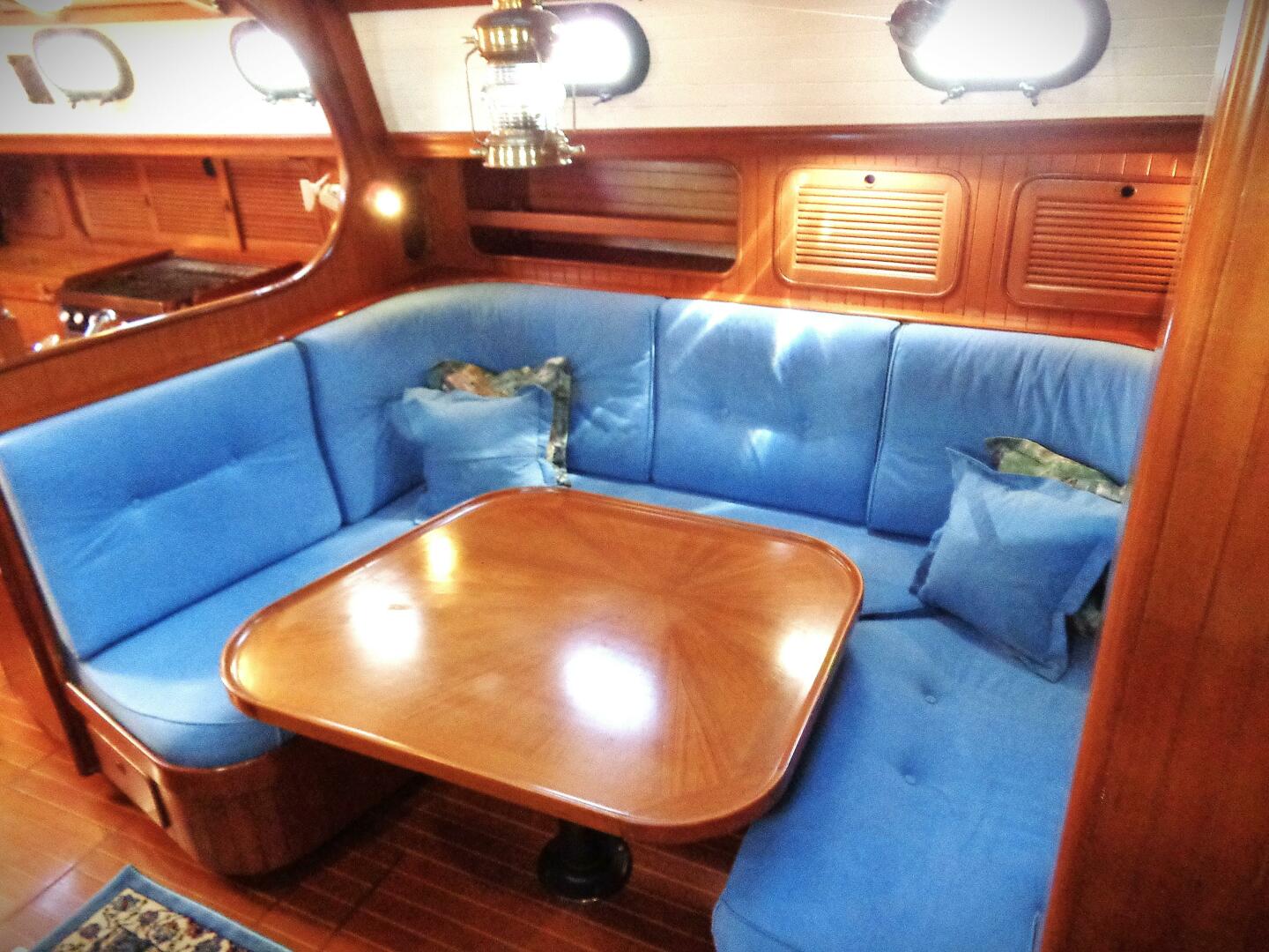 CHALIVENTURES III 40ft Ta Shing Yacht For Sale