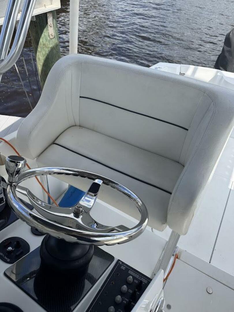 35ft Contender Yacht For Sale