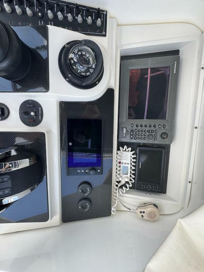 35ft Contender Yacht For Sale