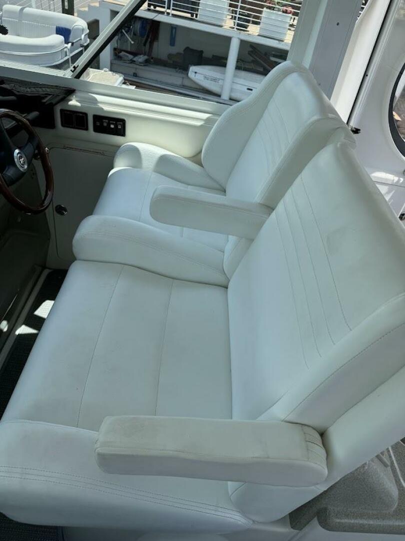 40ft Sea Ray Yacht For Sale