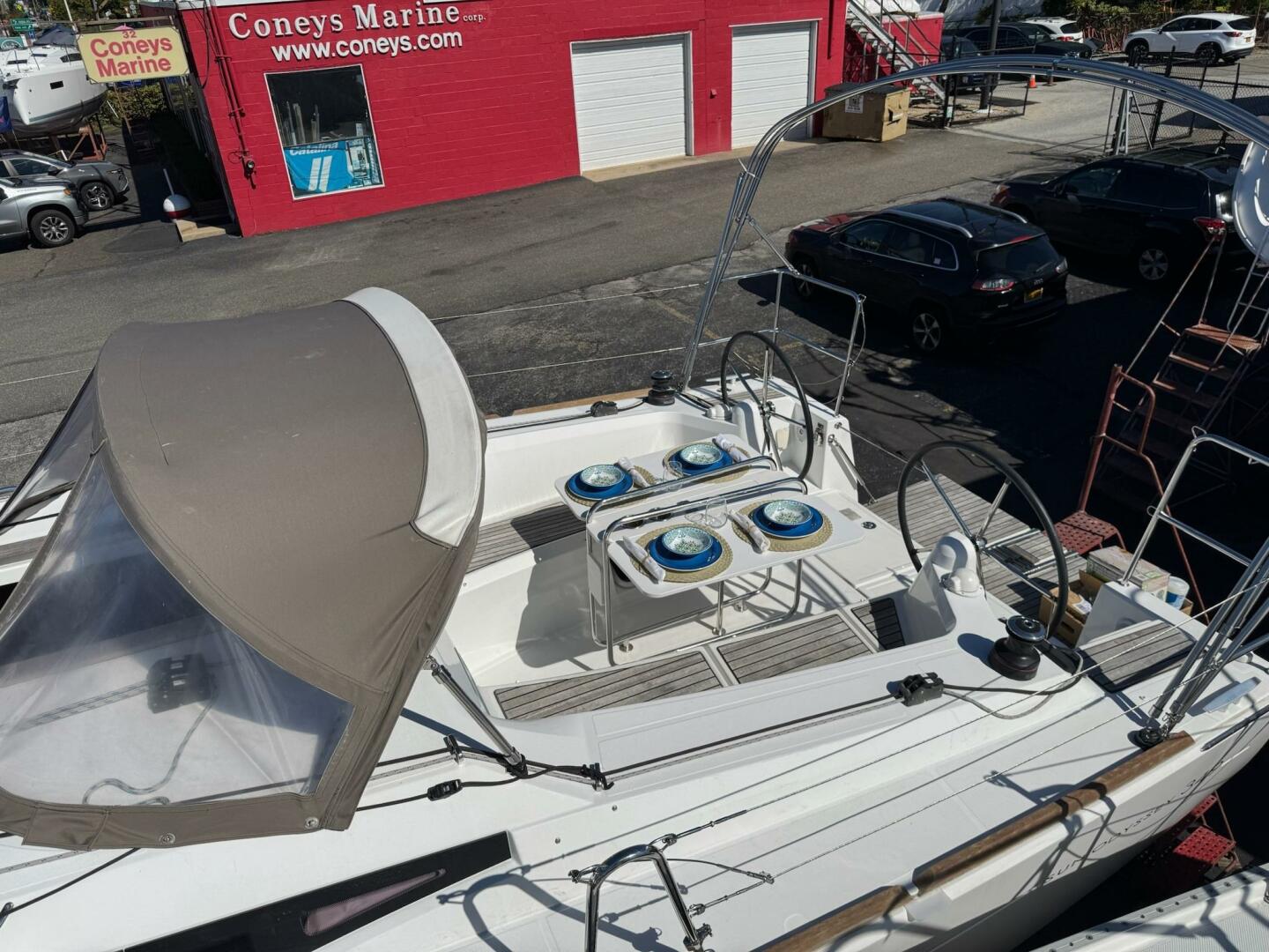 34ft Jeanneau Yacht For Sale