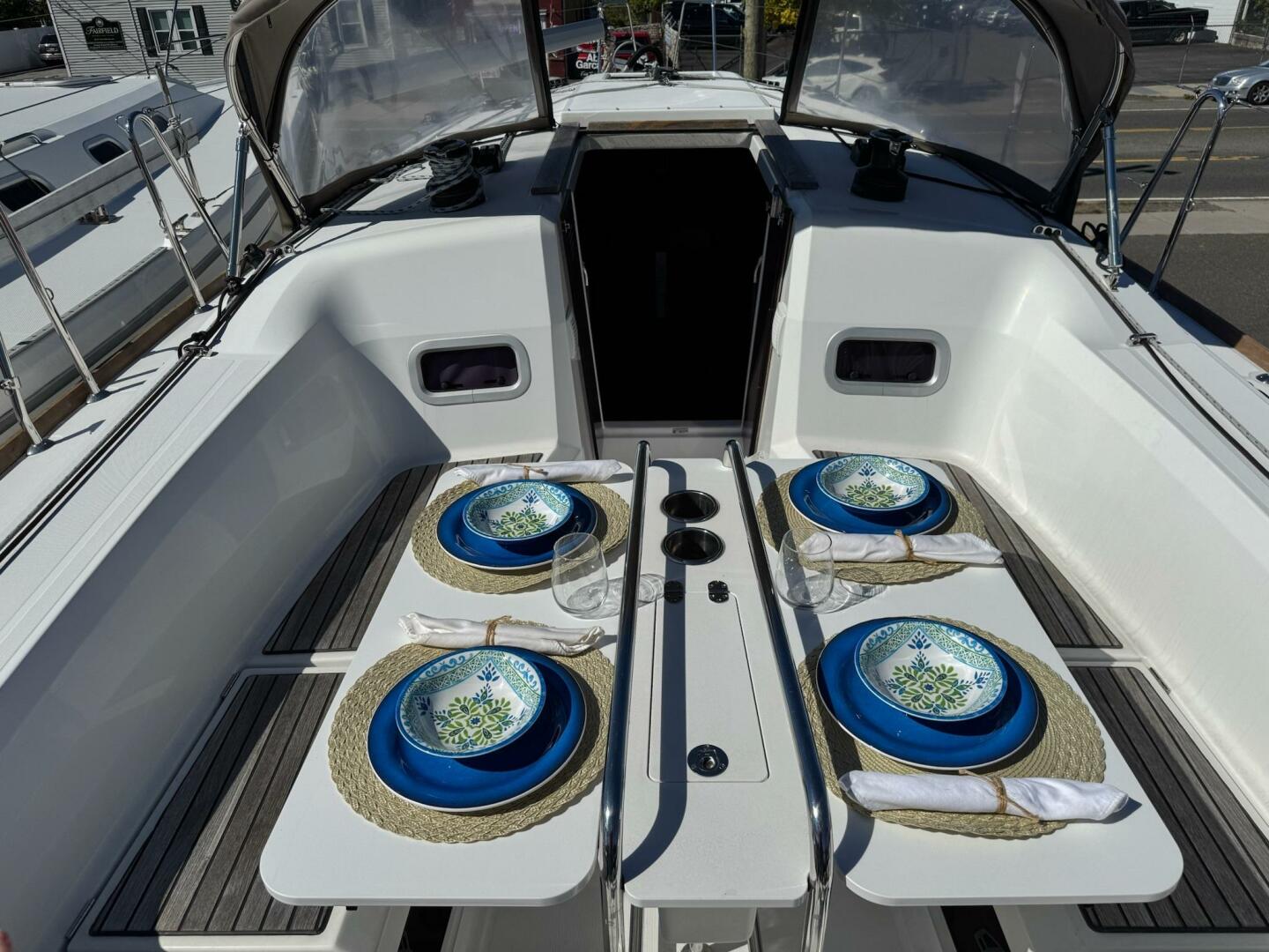 34ft Jeanneau Yacht For Sale