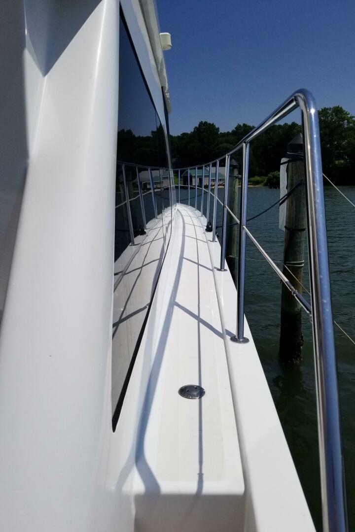 Apaiser 52ft Ocean Alexander Yacht For Sale