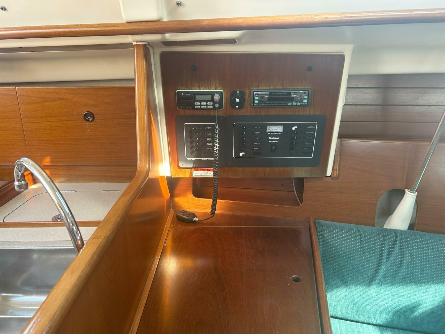 1999 Beneteau Oceanis 321 
