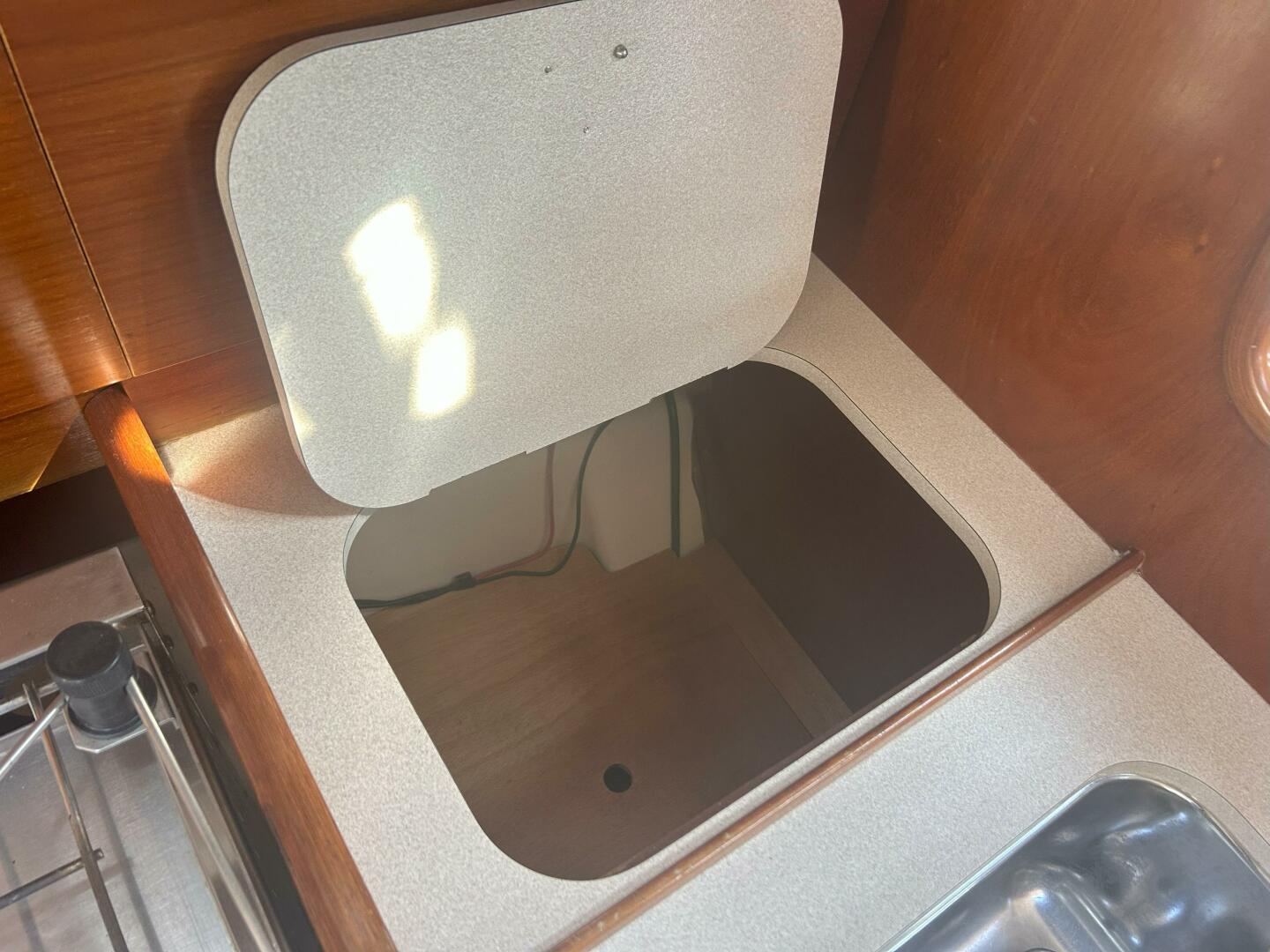 1999 Beneteau Oceanis 321 
