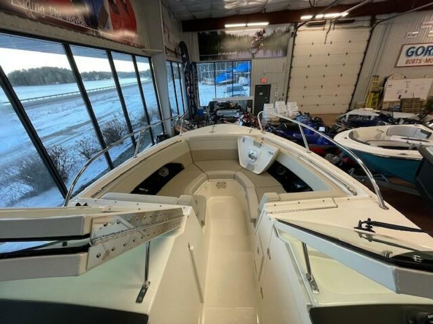 29ft Boston Whaler Yacht For Sale