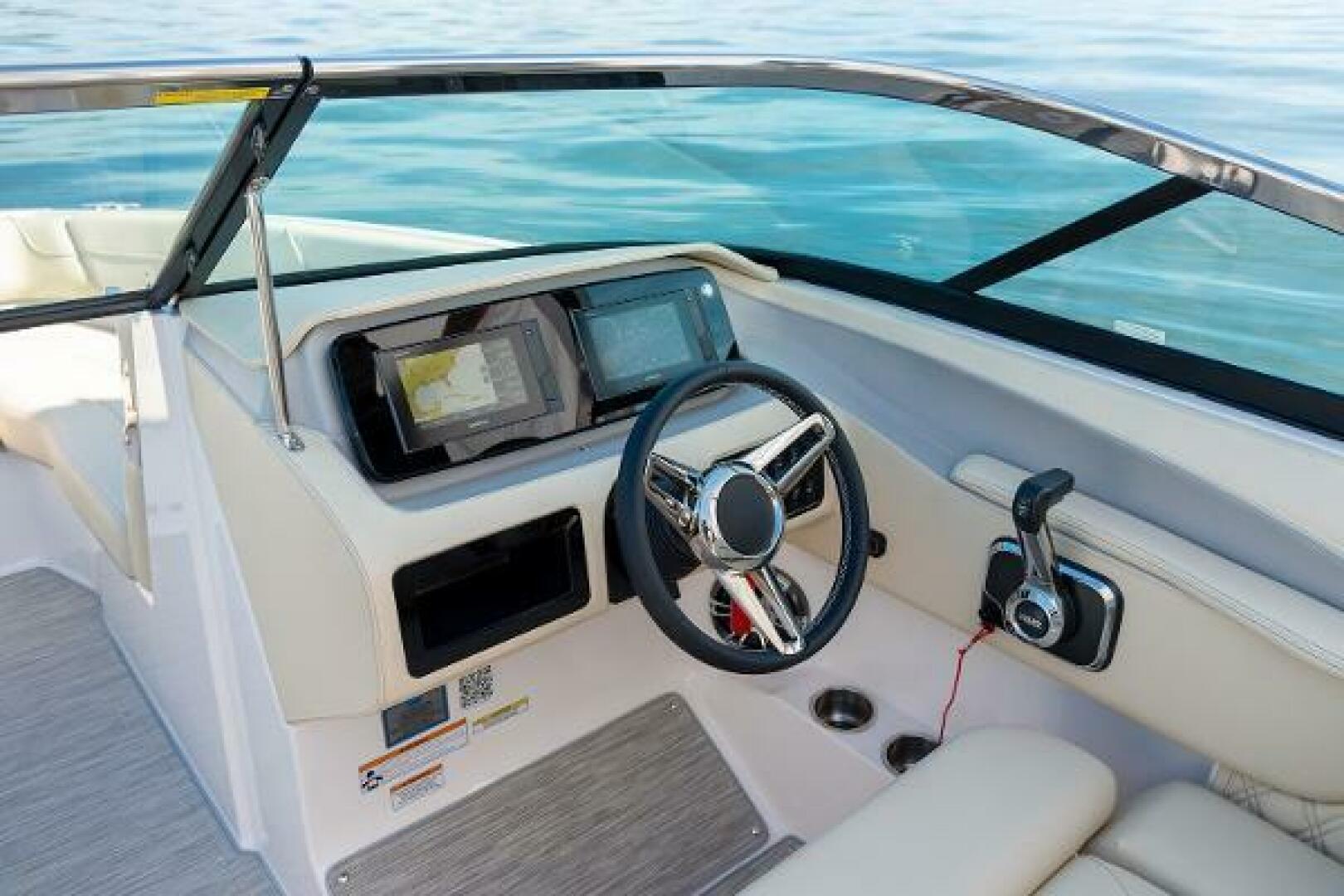 26ft Regal Yacht For Sale