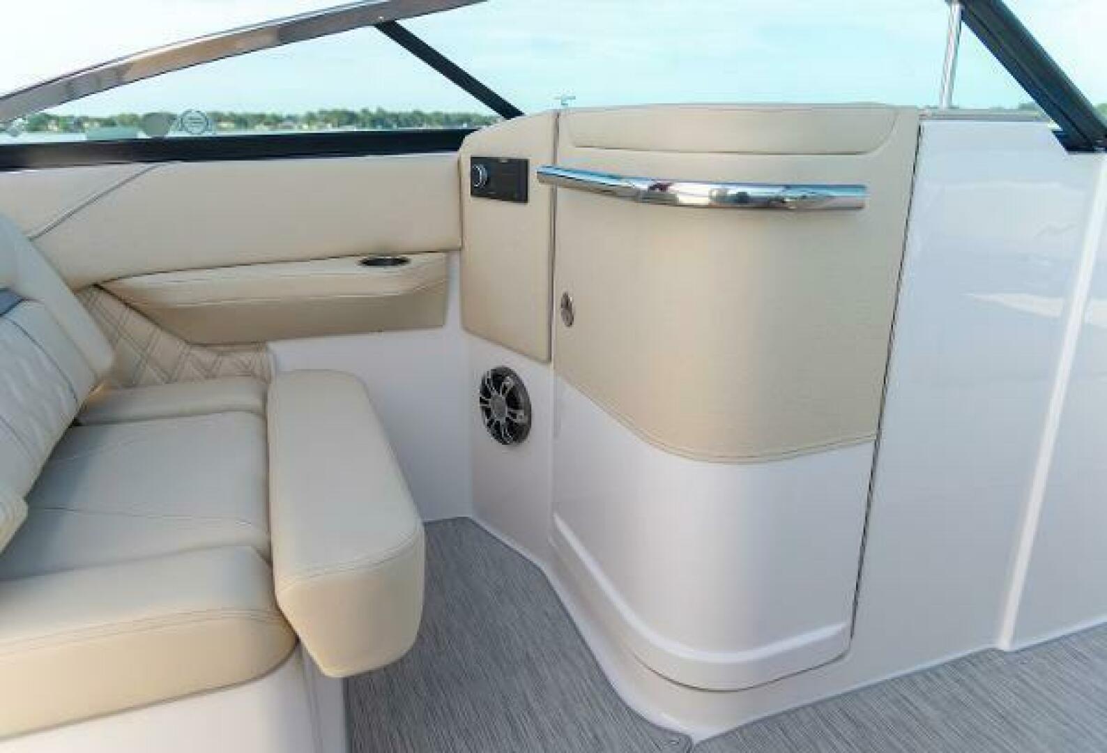 26ft Regal Yacht For Sale