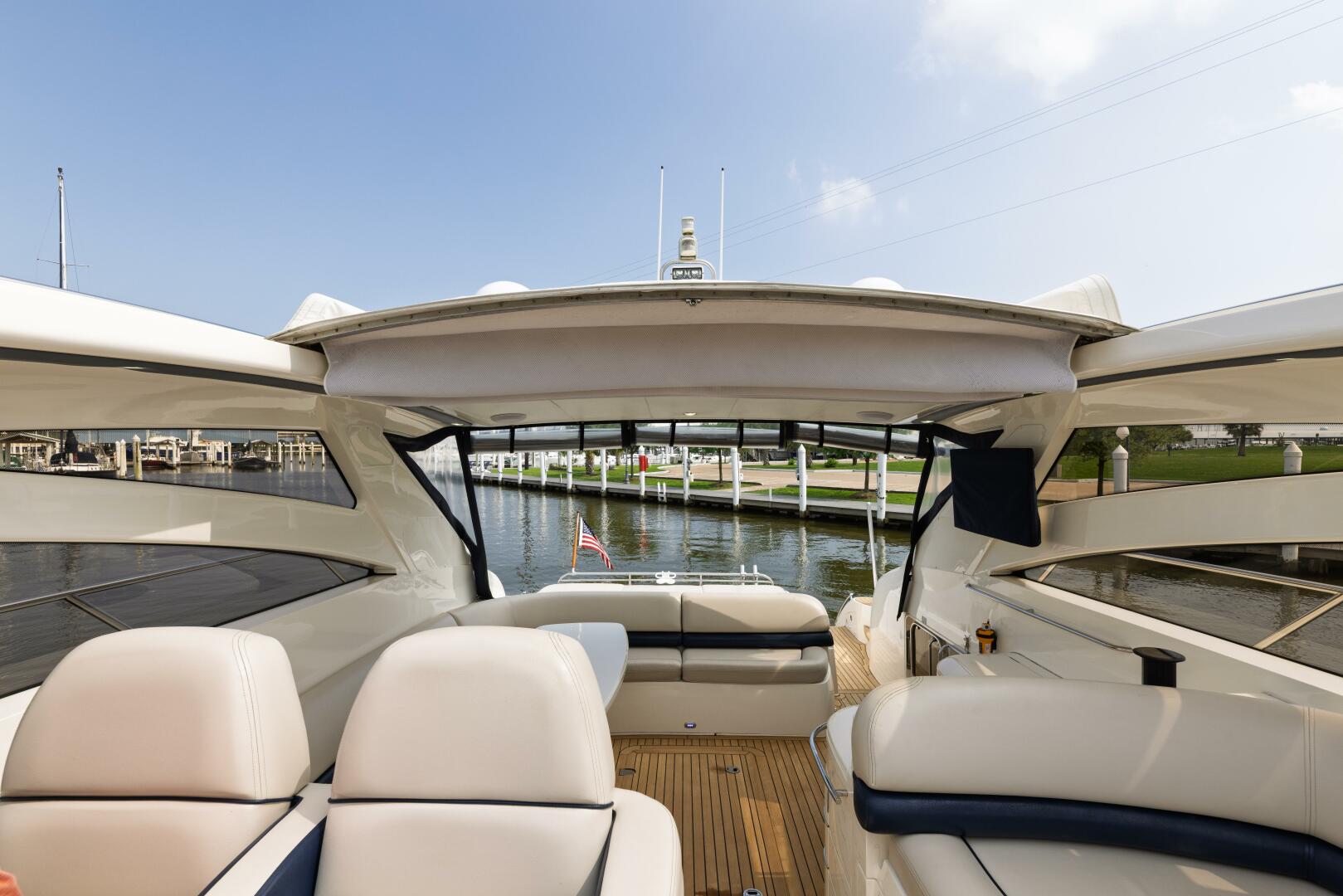 2005 Viking Princess 58V 