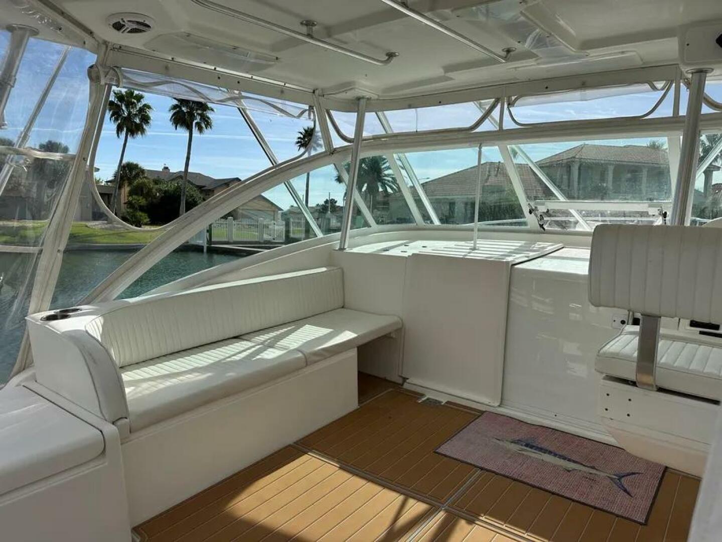 36ft Luhrs Yacht For Sale